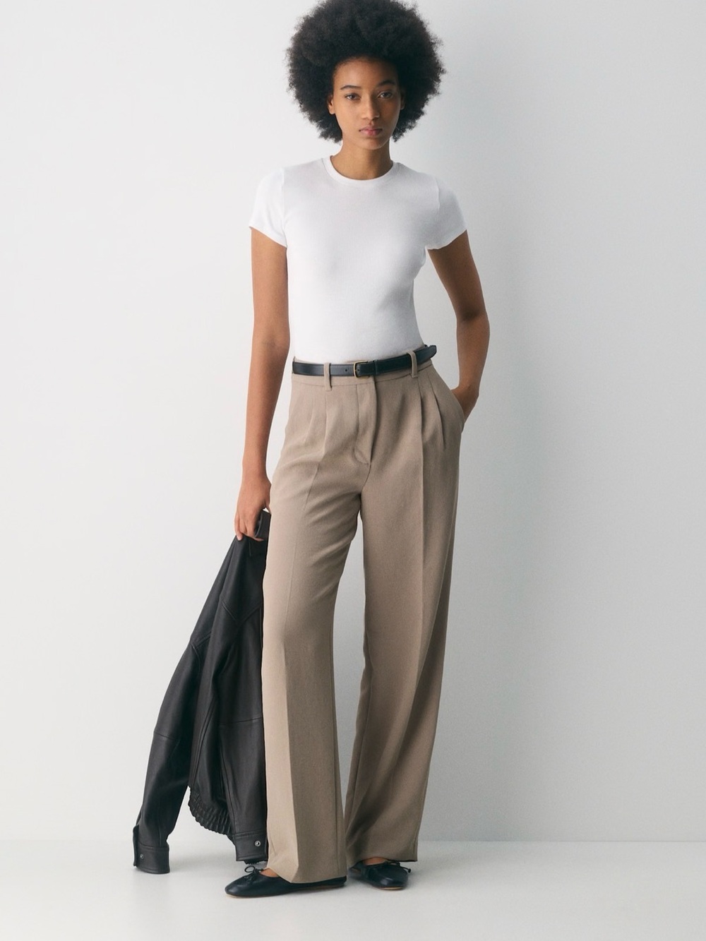 Aritzia Effortless Pant Size 12